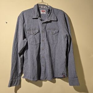 Men's Wrangler Western Shirt.